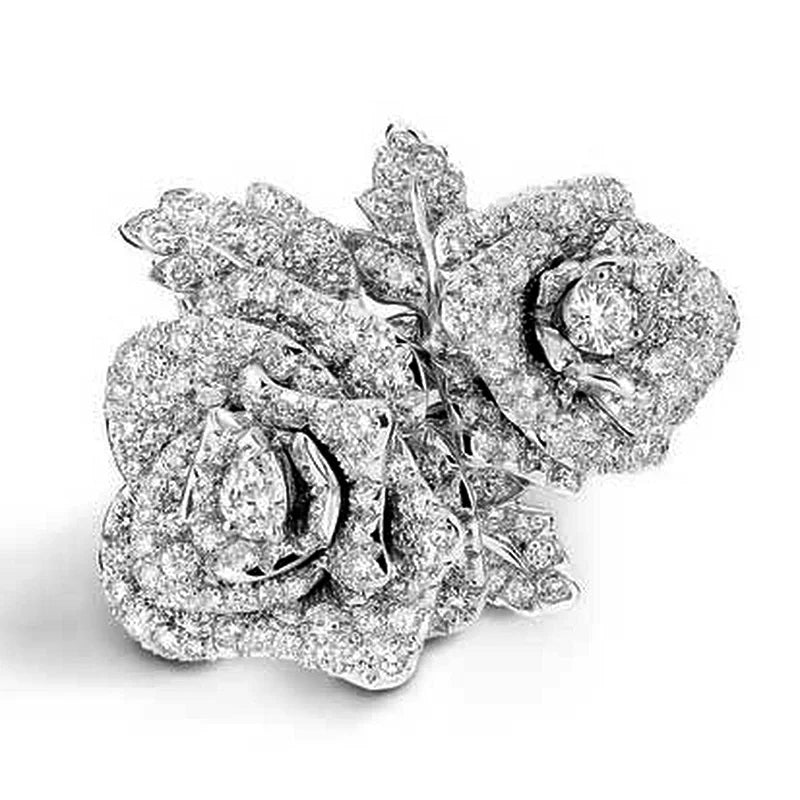 "Belyra" Rhinestone Roses Ring