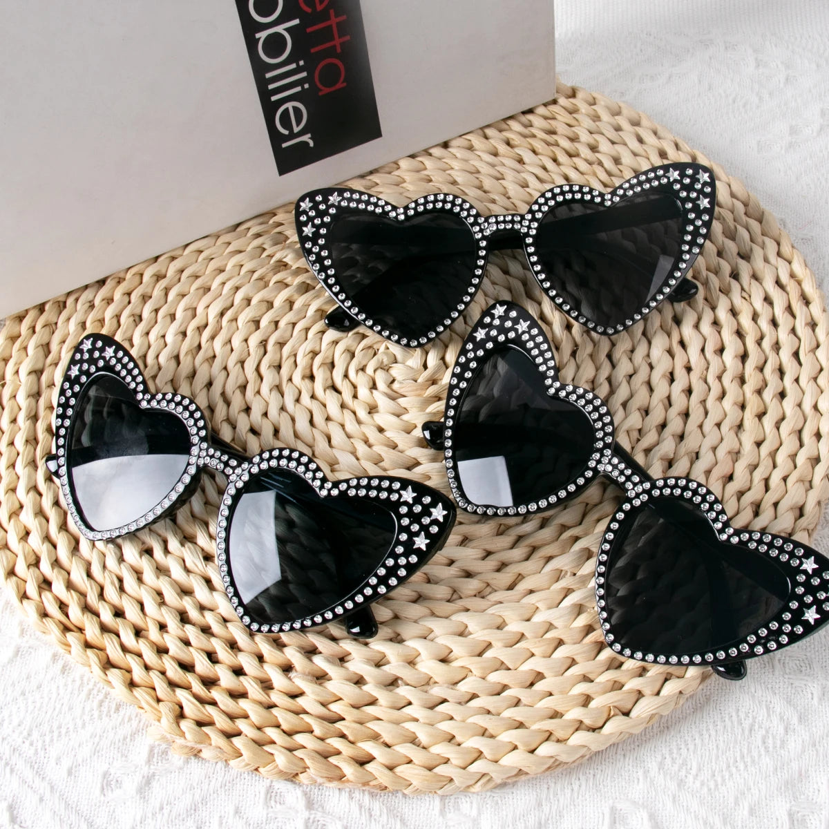 "Illysette" Love Sunglasses
