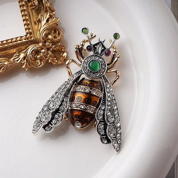 "Melitta" Luxury Bee Brooch