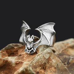 "Tonayeli" Bat Ring