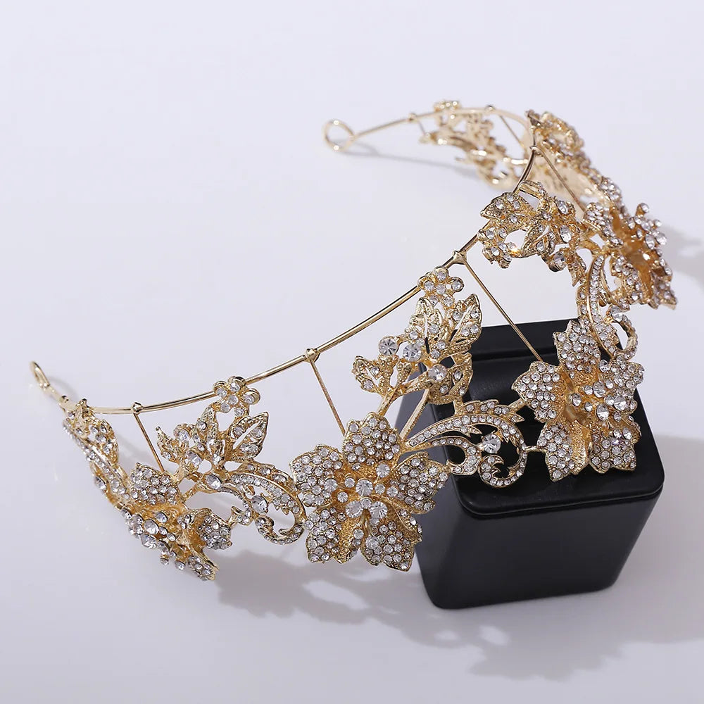 "Persis" Baroque Crystal Tiara