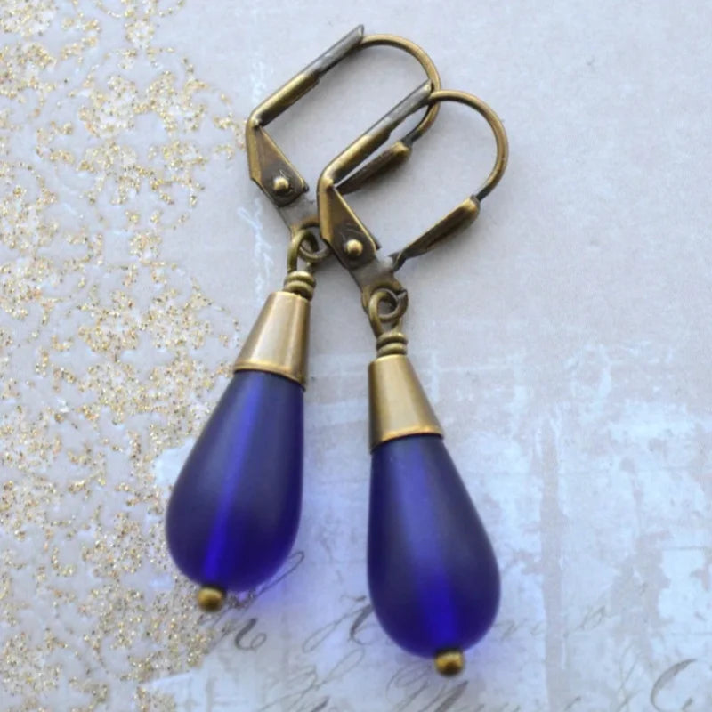 "Faelexis" Retro Bird Necklace Set