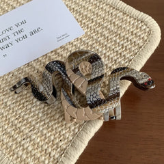 "Bathilda" Snake Hair Claw