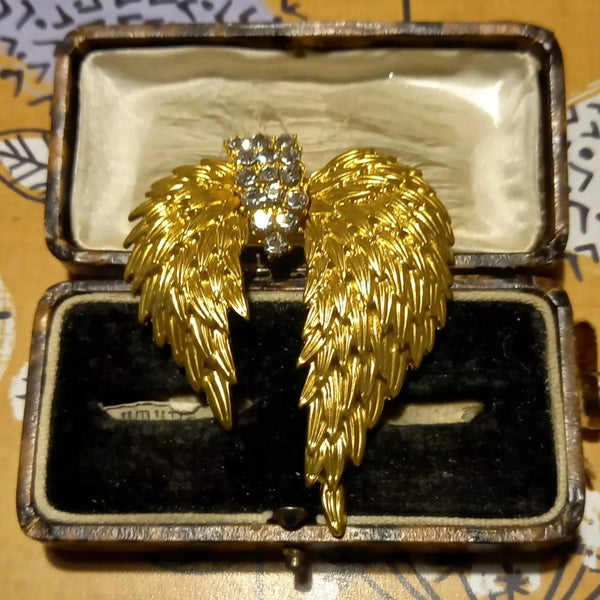 "Plumarisca" Feather Rhinestone Brooch
