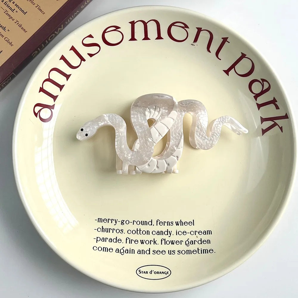 "Bathilda" Snake Hair Claw