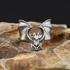 "Tonayeli" Bat Ring