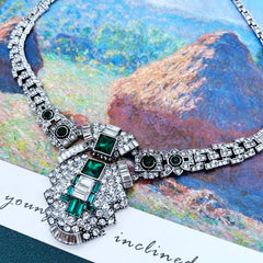 "Julistra" Pendant Necklace