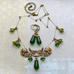 "Xochiquila" Retro Necklace Set
