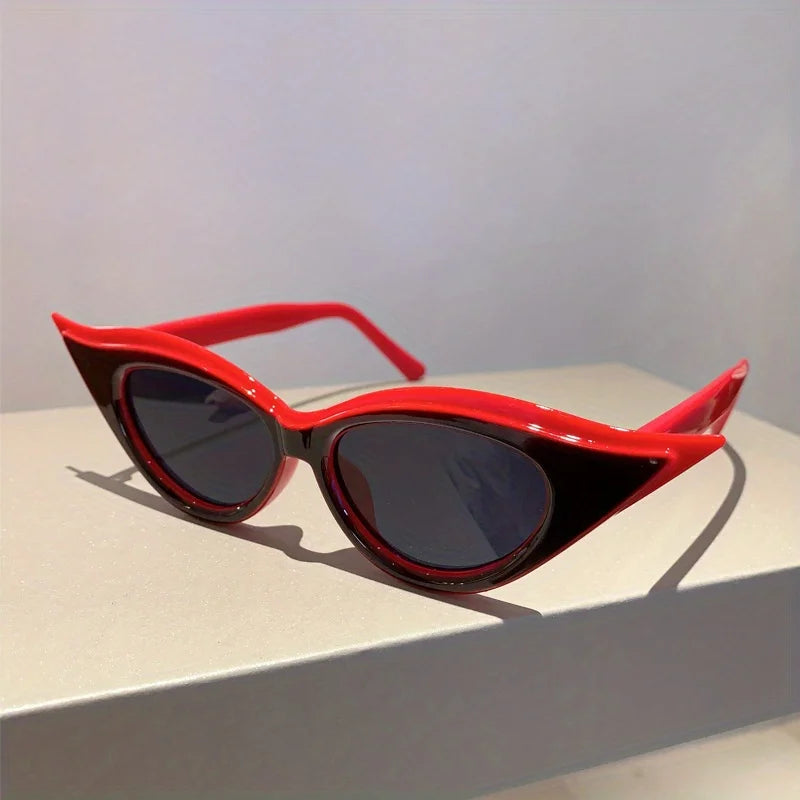 "Bellinora" Cat Eye Sunglasses
