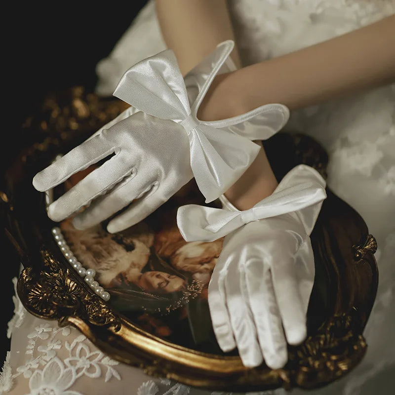 "Celoura" Elegant Gloves