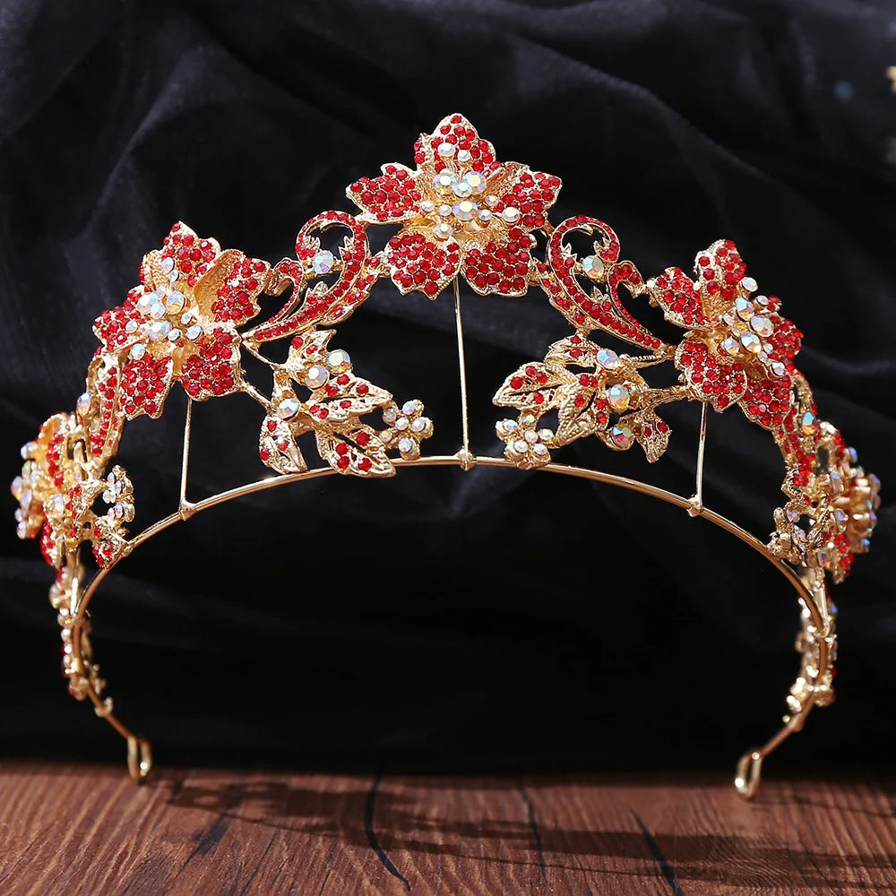 "Persis" Baroque Crystal Tiara