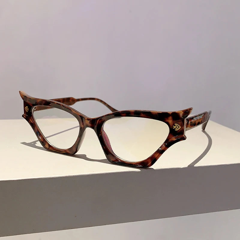 "Bellavere" Cat Eye Sunglasses