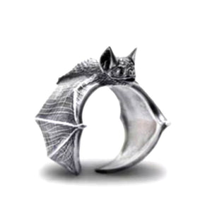 Bella Bat Ring