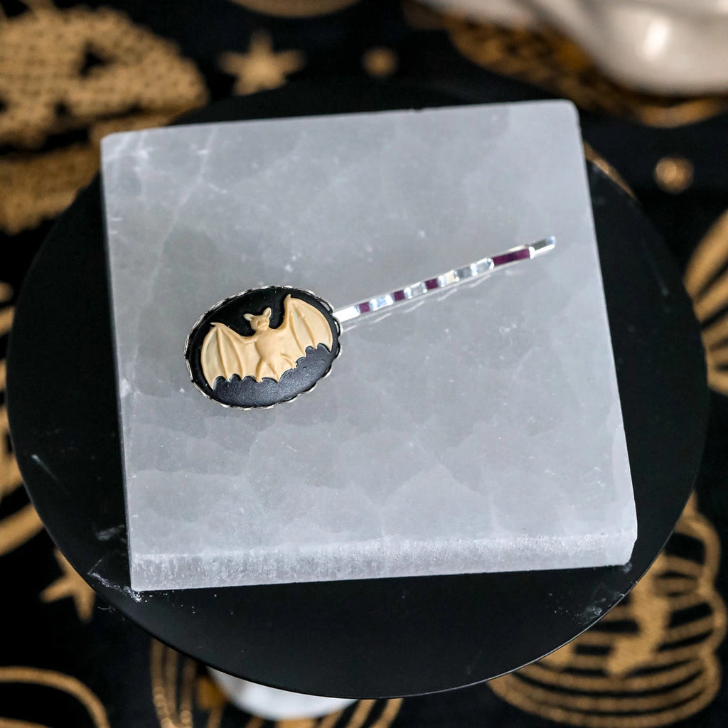 "Varna" Bat Cameo Bobby Pin