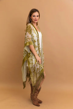"Oriana" Tapestry Tassel Kimono