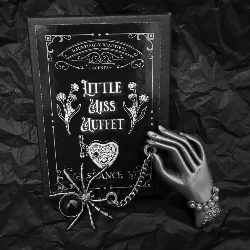 "Miss Muffet" Brooch
