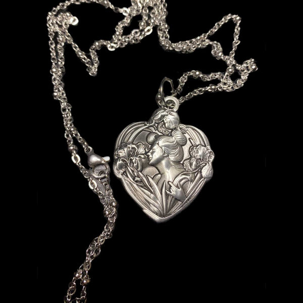 "Lady Deco" Necklace