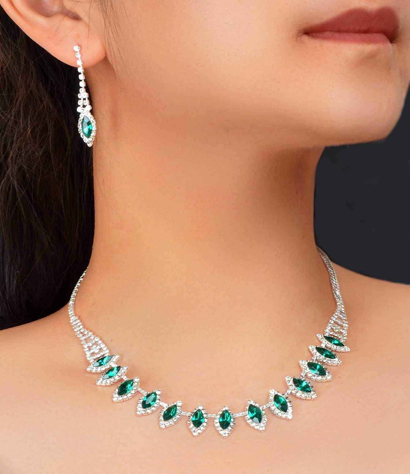 "Alethissa" Necklace & Earrings Set