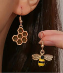 BEE AND HONEYCOMB EARRING-0