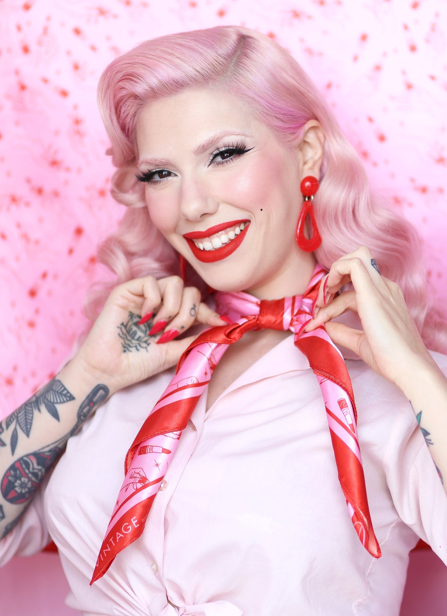 'Vintage with a Twist' Satin Scarf-3